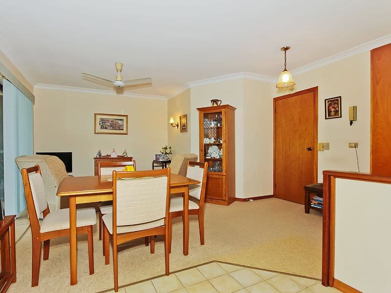 33 Kinmond Avenue, WAVELL HEIGHTS QLD 4012, Wavell Heights - Thumbnail 5