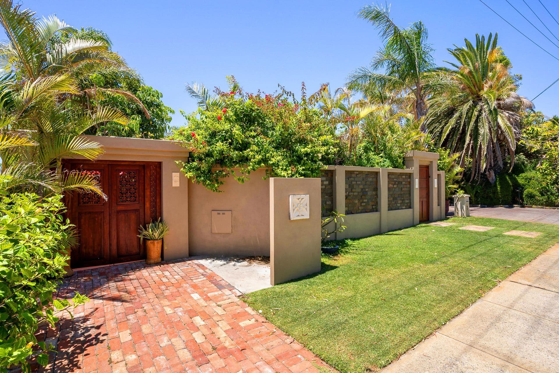 2 Tifera Circle, Kallaroo WA 6025, Kallaroo - Thumbnail 2