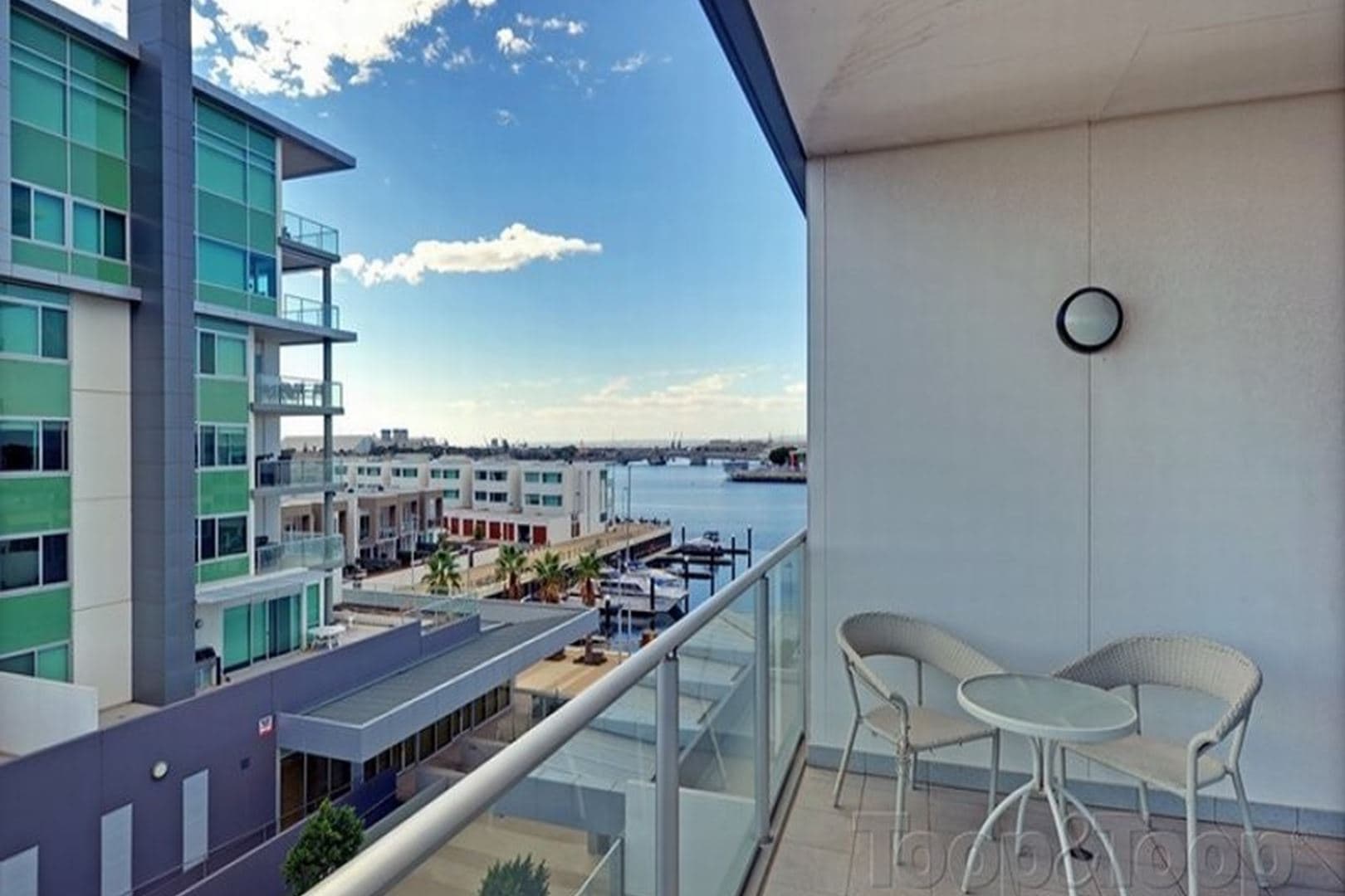 305 / 1-2 Tarni Court, New Port SA 5015, New Port - Thumbnail 2