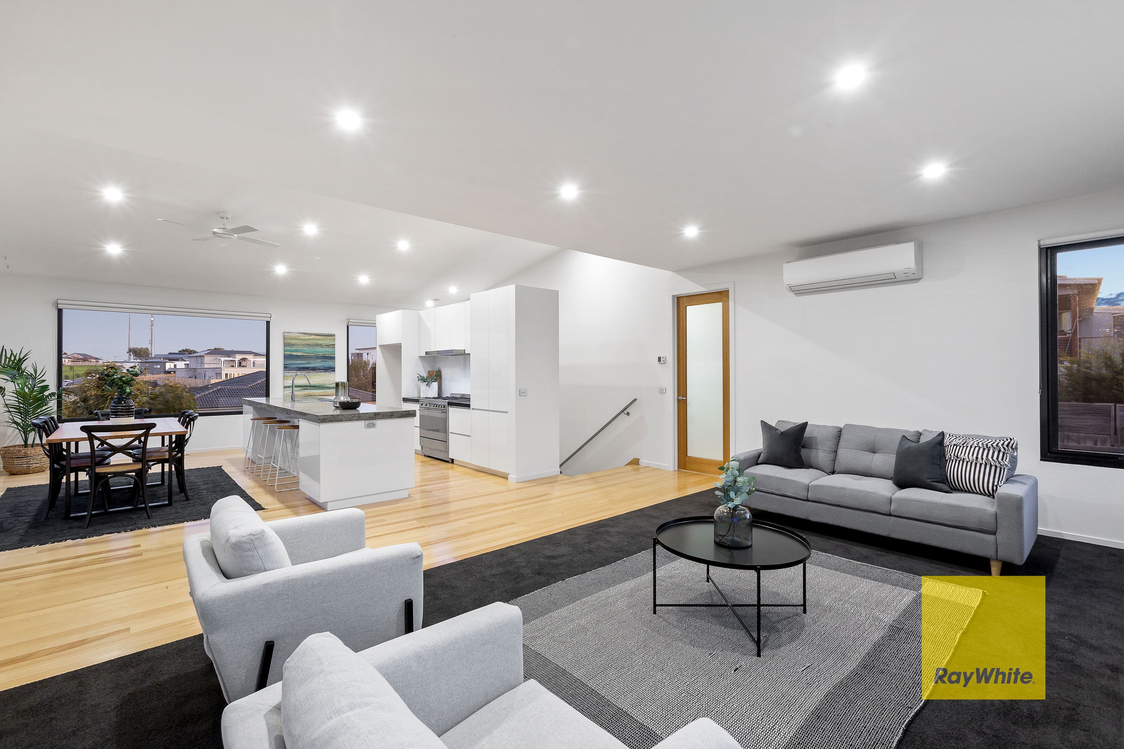 12 Dryden Way, Highton VIC 3216, Highton - Thumbnail 4