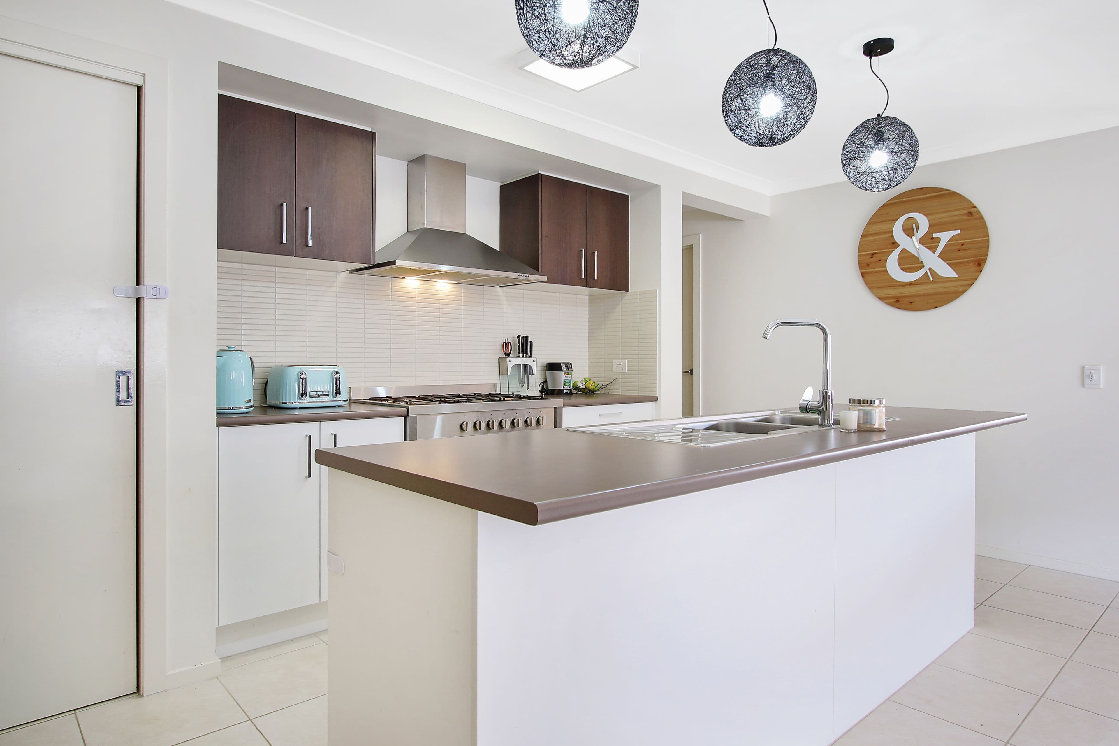 34 Peeler Street, Wodonga VIC 3690, Wodonga - Thumbnail 2