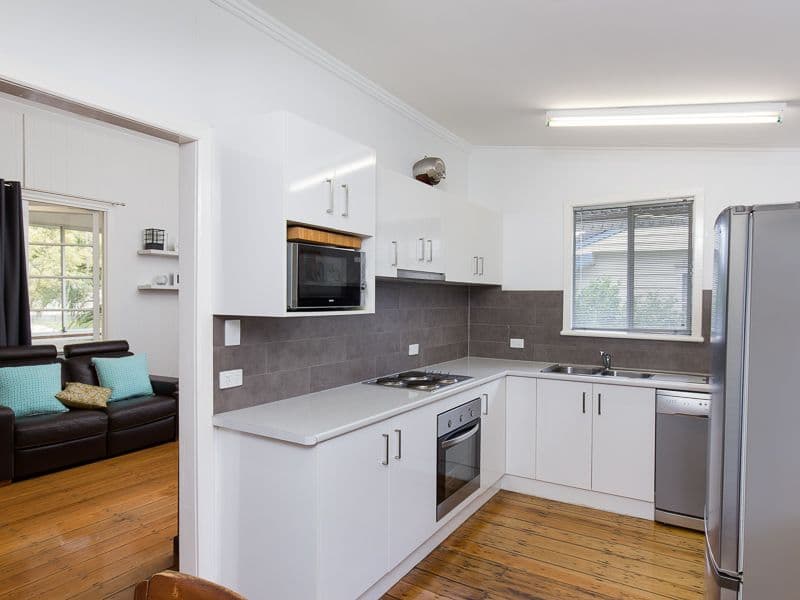 59 Turner Avenue, Fairfield QLD 4103, Fairfield - Thumbnail 3