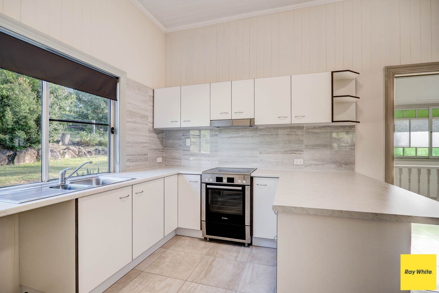 21 Ridge Street, Esk QLD 4312, Esk - Thumbnail 7