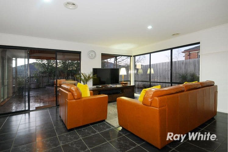 40 Silver Creek Drive, LYNBROOK VIC 3975, Lynbrook - Thumbnail 6