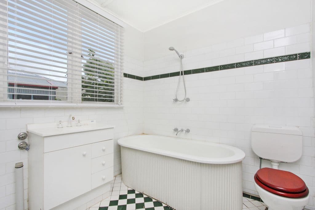 54 Verner Street, Goulburn - Thumbnail 6