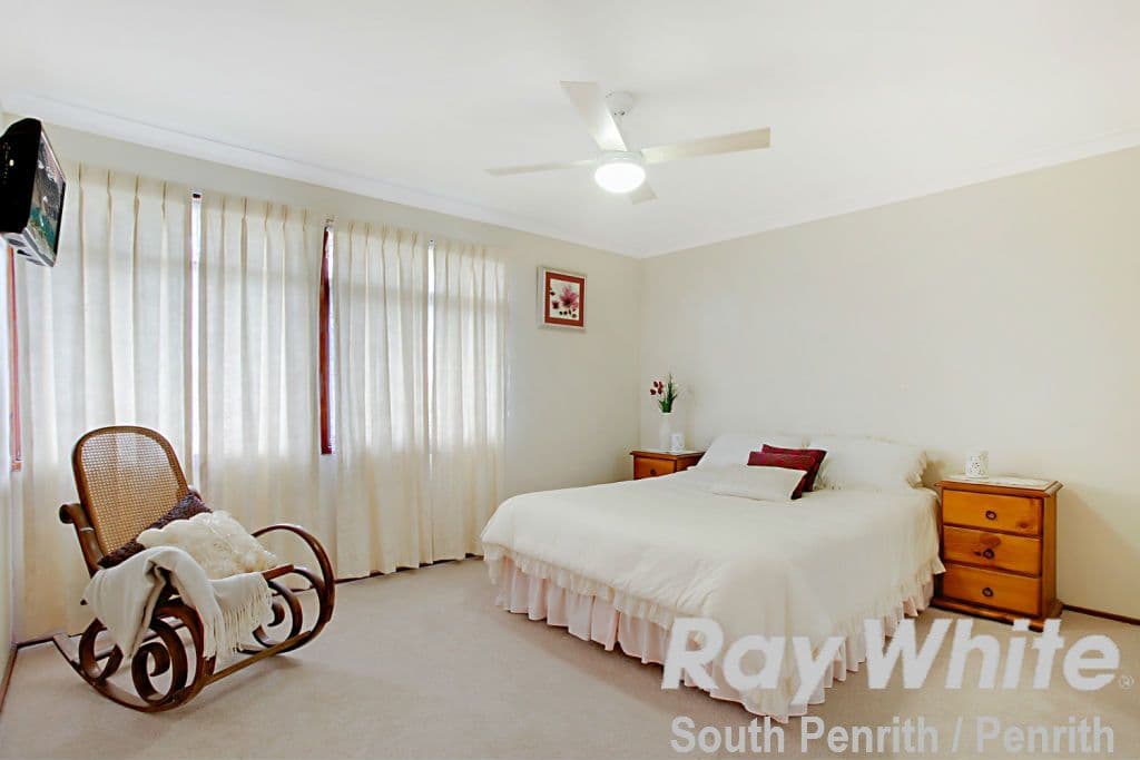 215 Parker Street, SOUTH PENRITH NSW 2750, South Penrith - Thumbnail 4