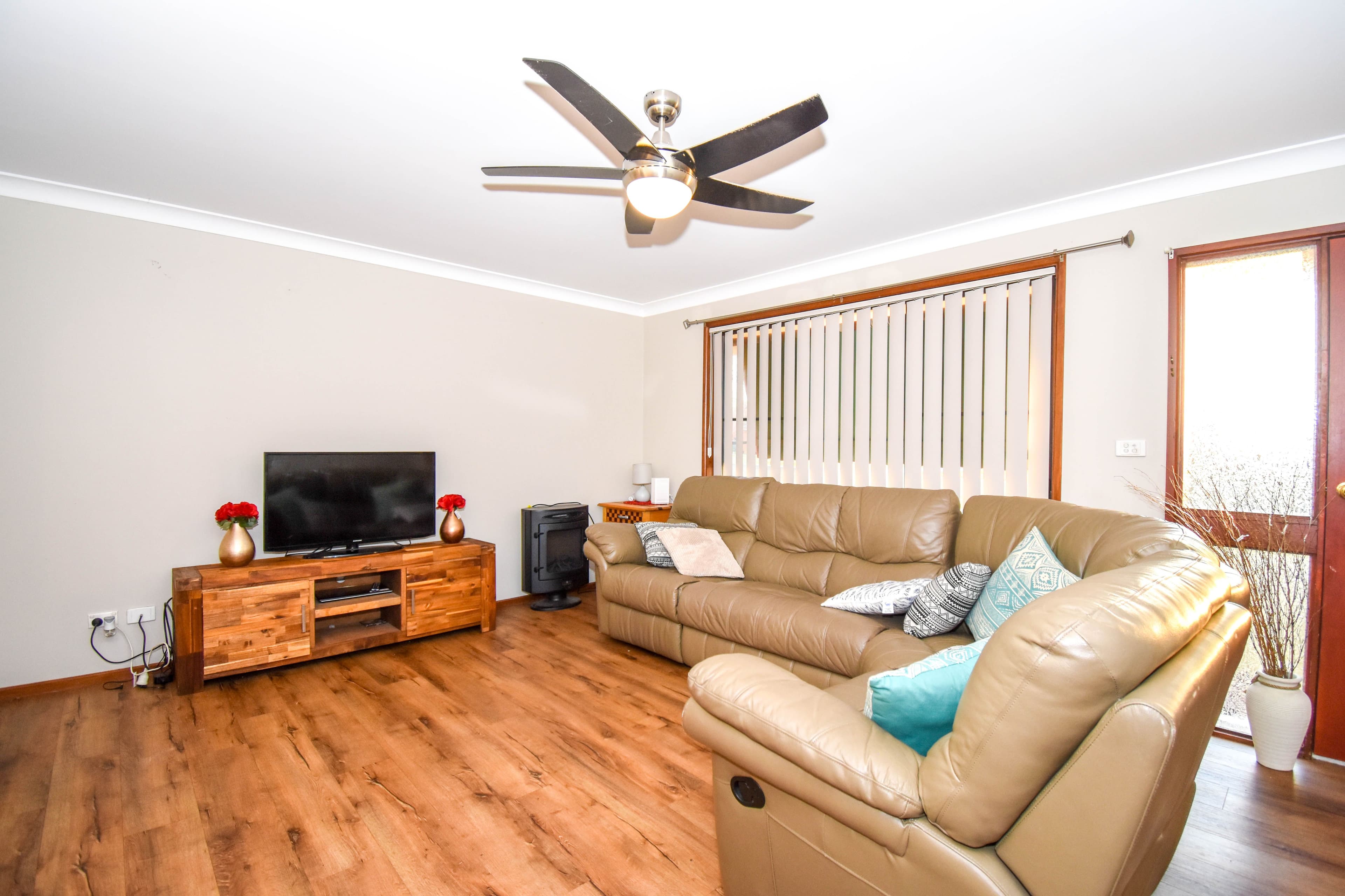 23 Nile Street, Raglan - Thumbnail 3