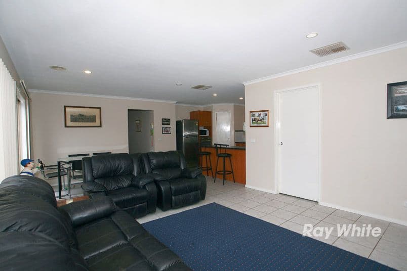 9 Gatehouse Parade, CRANBOURNE EAST VIC 3977, Cranbourne East - Thumbnail 7
