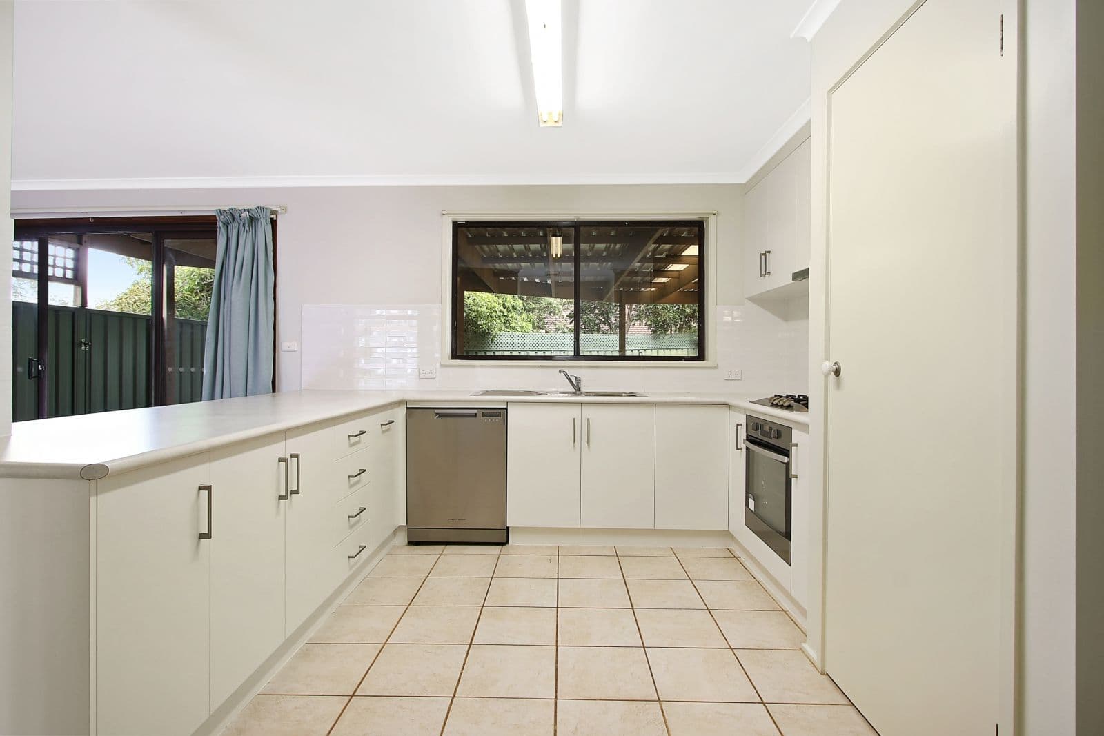14 Stockton Court, Thurgoona NSW 2640, Thurgoona - Thumbnail 2