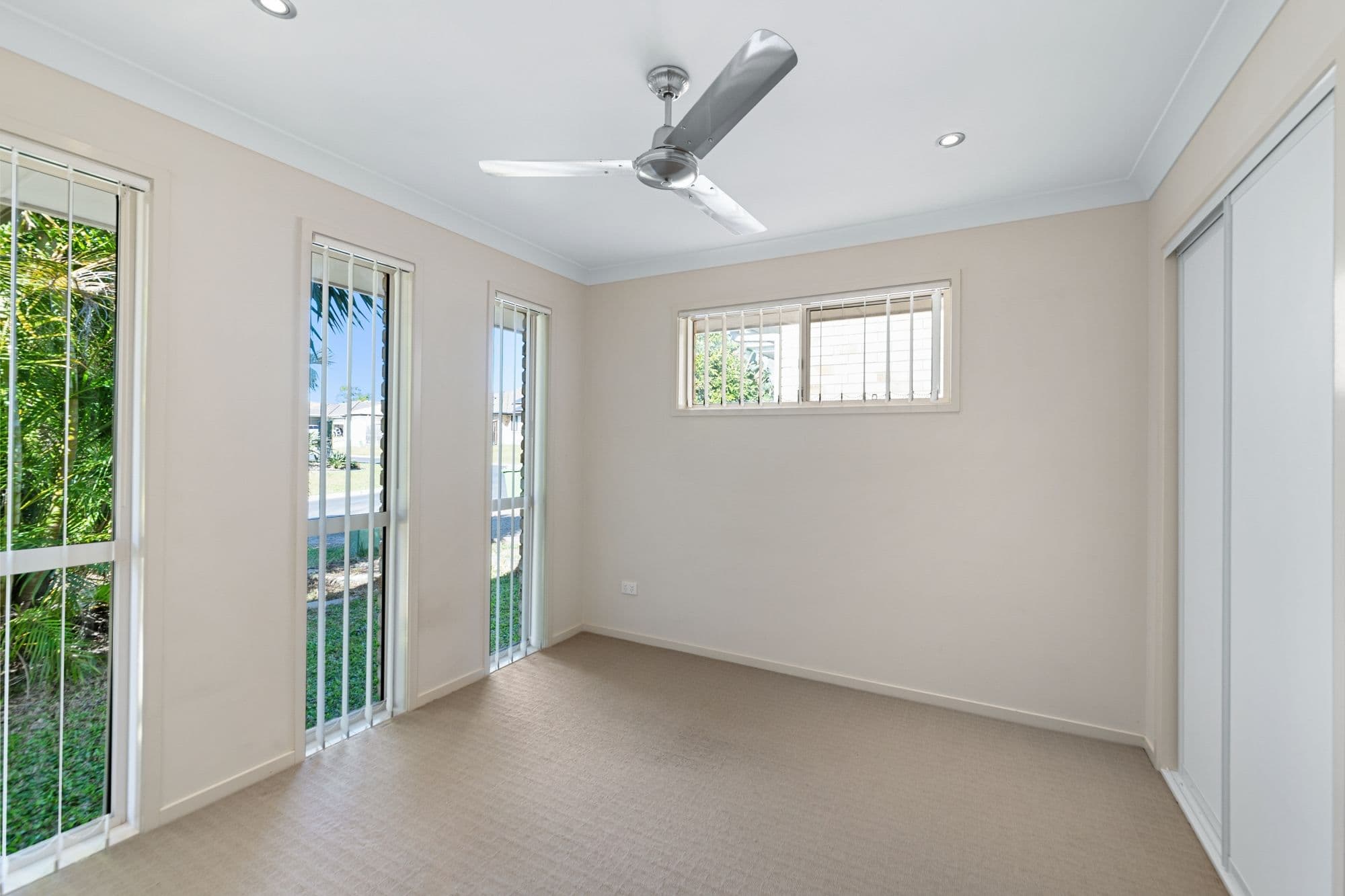 27 Shimao Crescent, North Lakes QLD 4509, North Lakes - Thumbnail 5