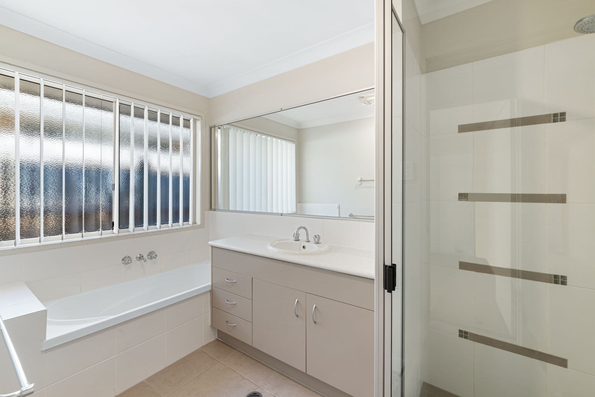 27 Shimao Crescent, North Lakes QLD 4509, North Lakes - Thumbnail 7