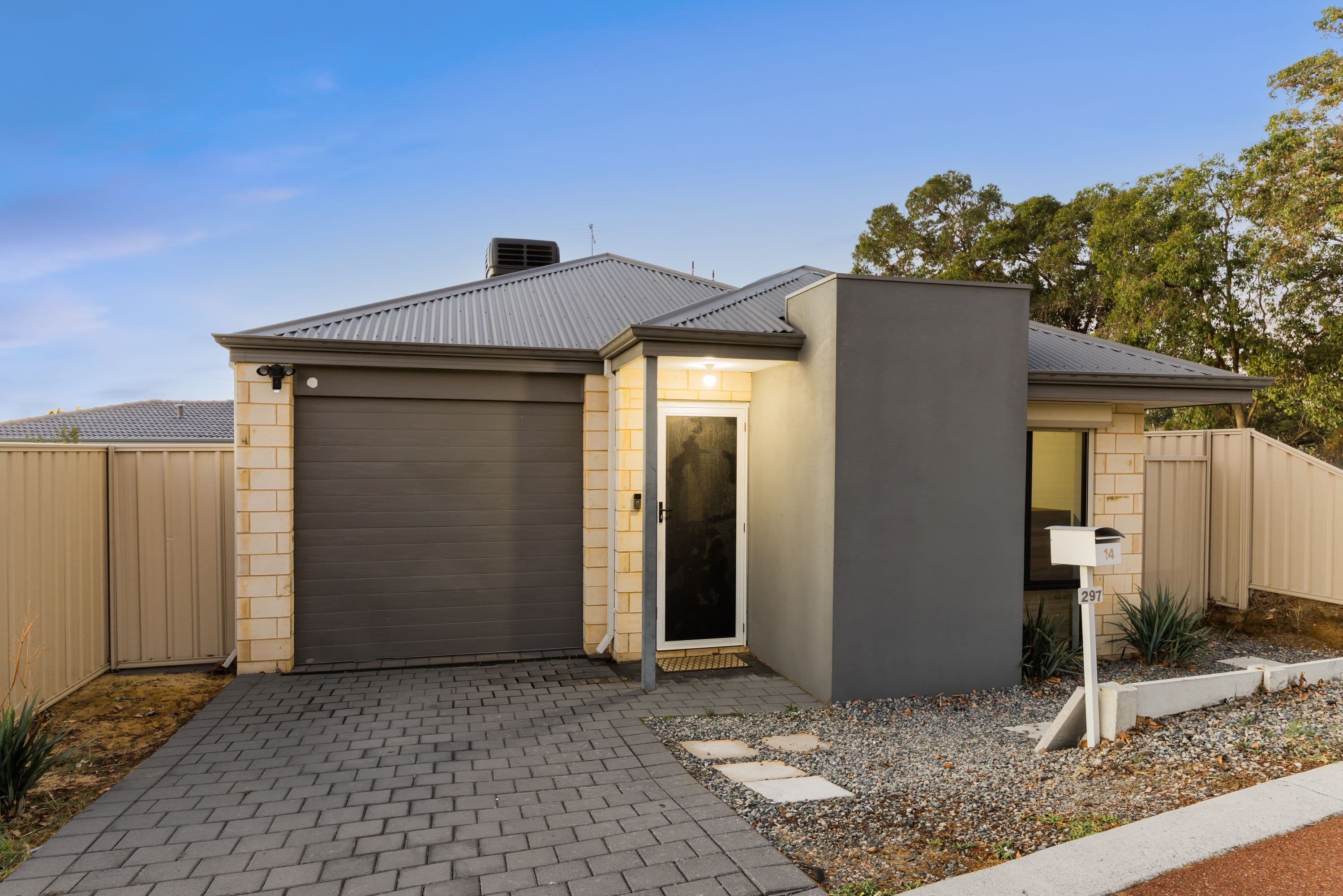 297 Railway Avenue, Armadale WA 6112, Armadale - Thumbnail 2