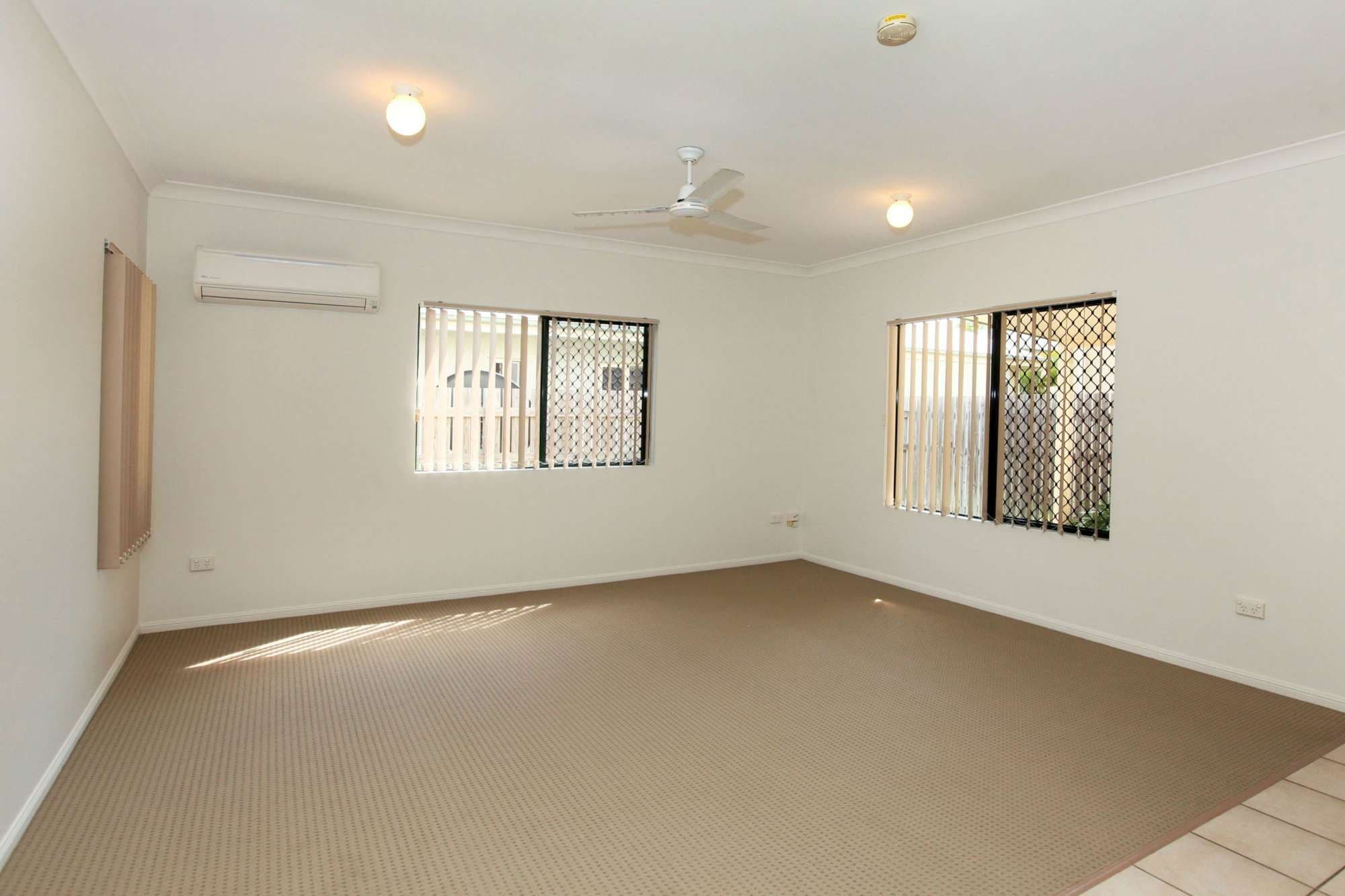 49 Eleventh Avenue, RAILWAY ESTATE QLD 4810, Railway Estate - Thumbnail 5