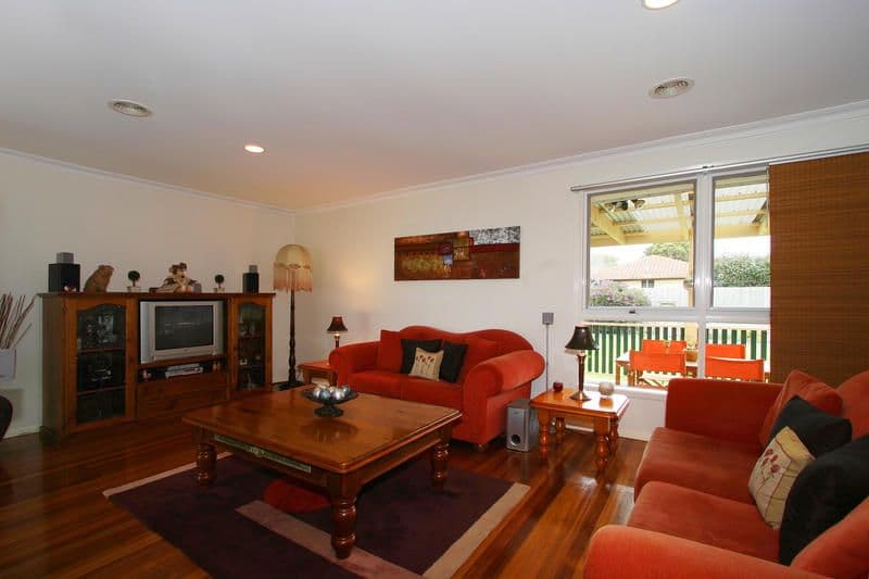 2  Rainsford Court, DINGLEY VILLAGE VIC 3172, Dingley Village - Thumbnail 5