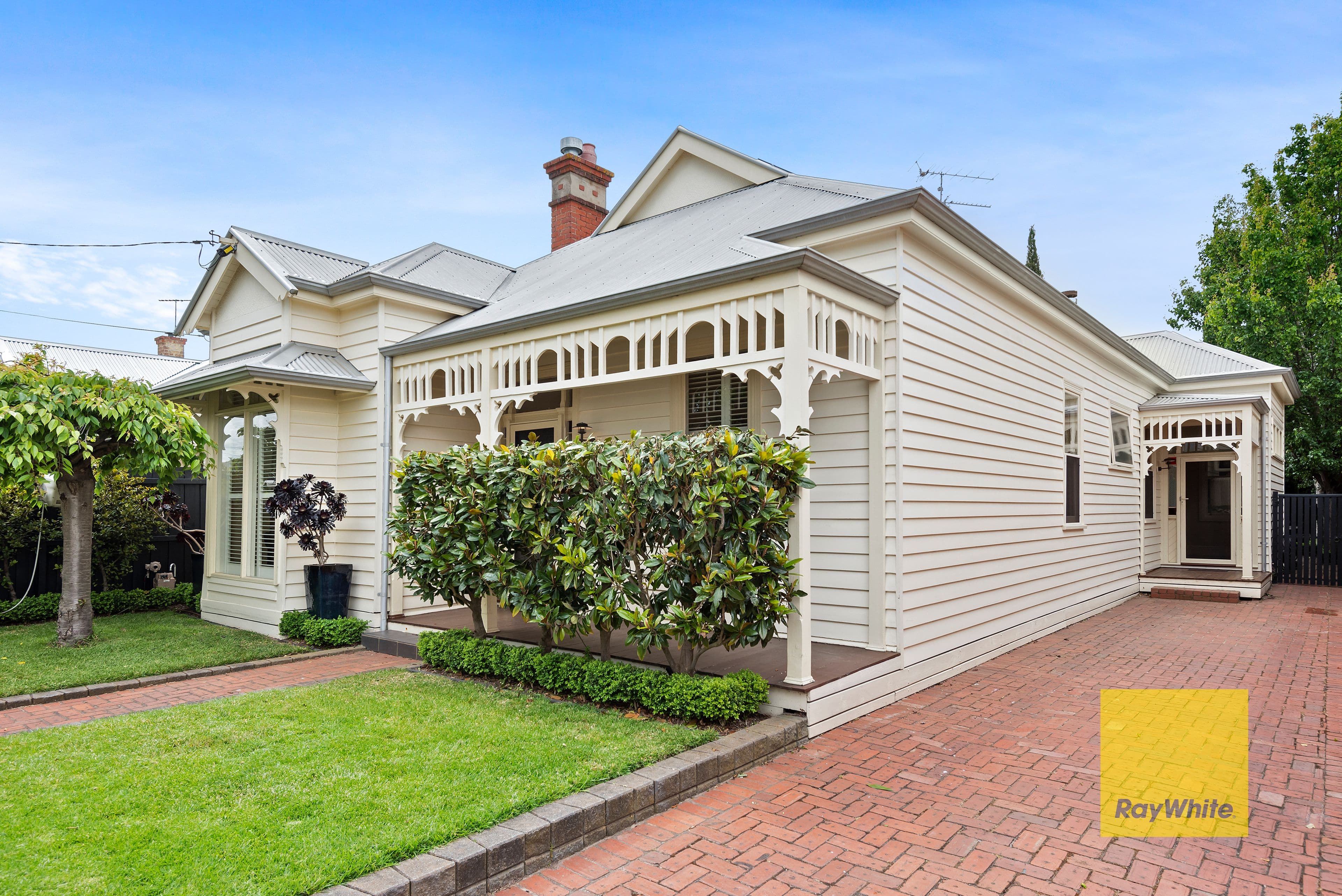 4 Nicholas Street, Newtown VIC 3220, Newtown - Thumbnail 2