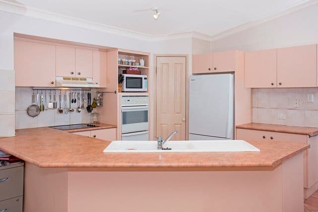 4 Stonehaven Way, BANORA POINT NSW 2486, Banora Point - Thumbnail 5