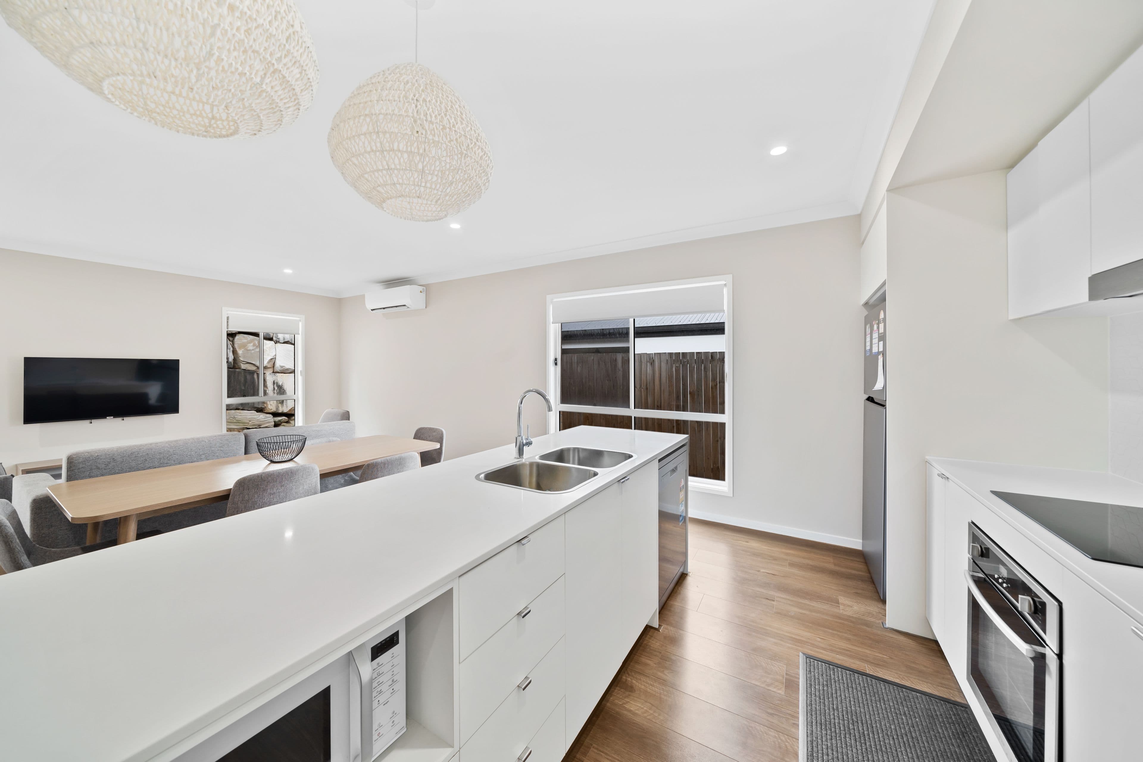 13 First Street, Holmview QLD 4207, Holmview - Thumbnail 2