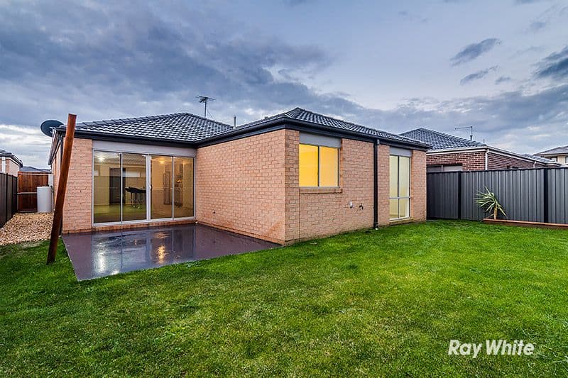 12 Morphetville Street, Clyde North VIC 3978, Clyde North - Thumbnail 7