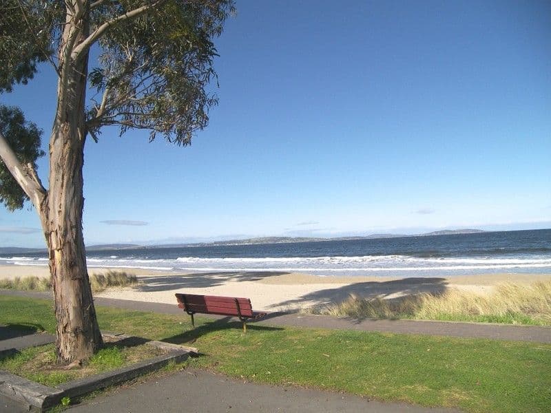 7 Osborne Esplanade, KINGSTON BEACH TAS 7050, Kingston Beach - Thumbnail 4