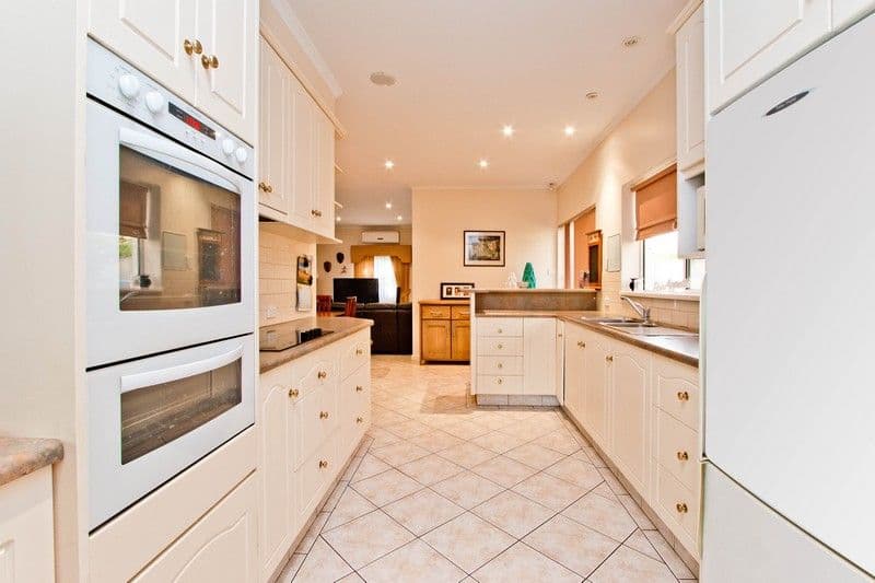 20 Laidlaw Street, Henley Beach SA 5022, Henley Beach - Thumbnail 7