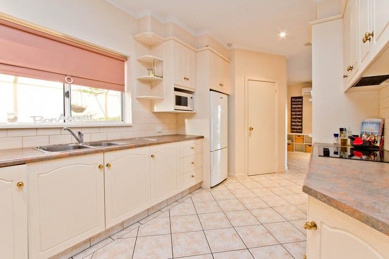 20 Laidlaw Street, Henley Beach SA 5022, Henley Beach - Thumbnail 8