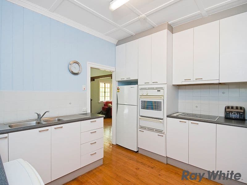 72 Pine Mountain Road, NORTH IPSWICH QLD 4305, North Ipswich - Thumbnail 3