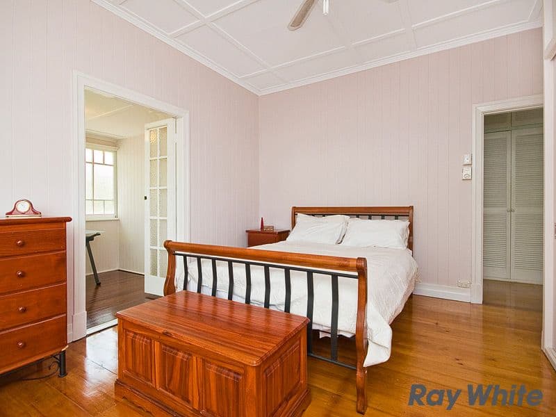 72 Pine Mountain Road, NORTH IPSWICH QLD 4305, North Ipswich - Thumbnail 4