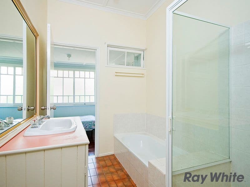 72 Pine Mountain Road, NORTH IPSWICH QLD 4305, North Ipswich - Thumbnail 5