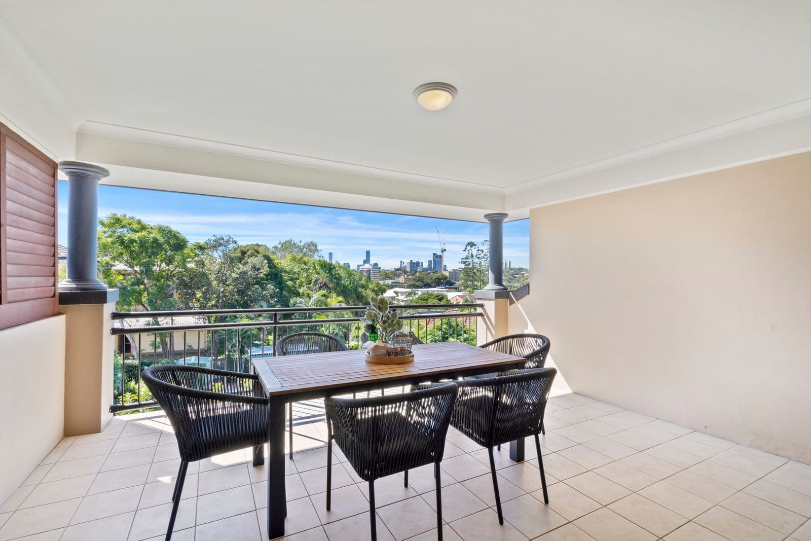 42 Durham Street, St Lucia QLD 4067, St Lucia - Thumbnail 2