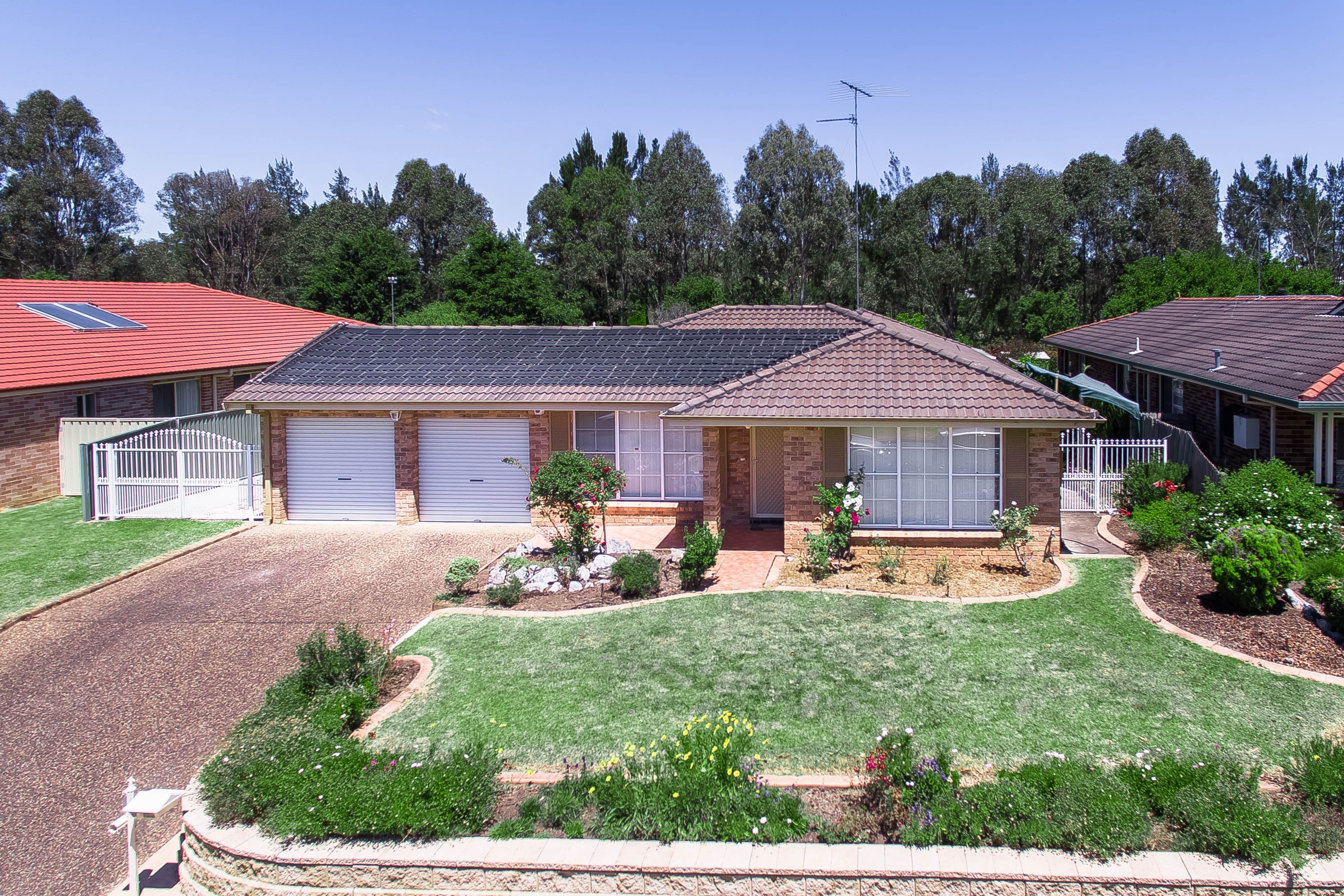 17 Magnolia Drive, Picton - Thumbnail 2