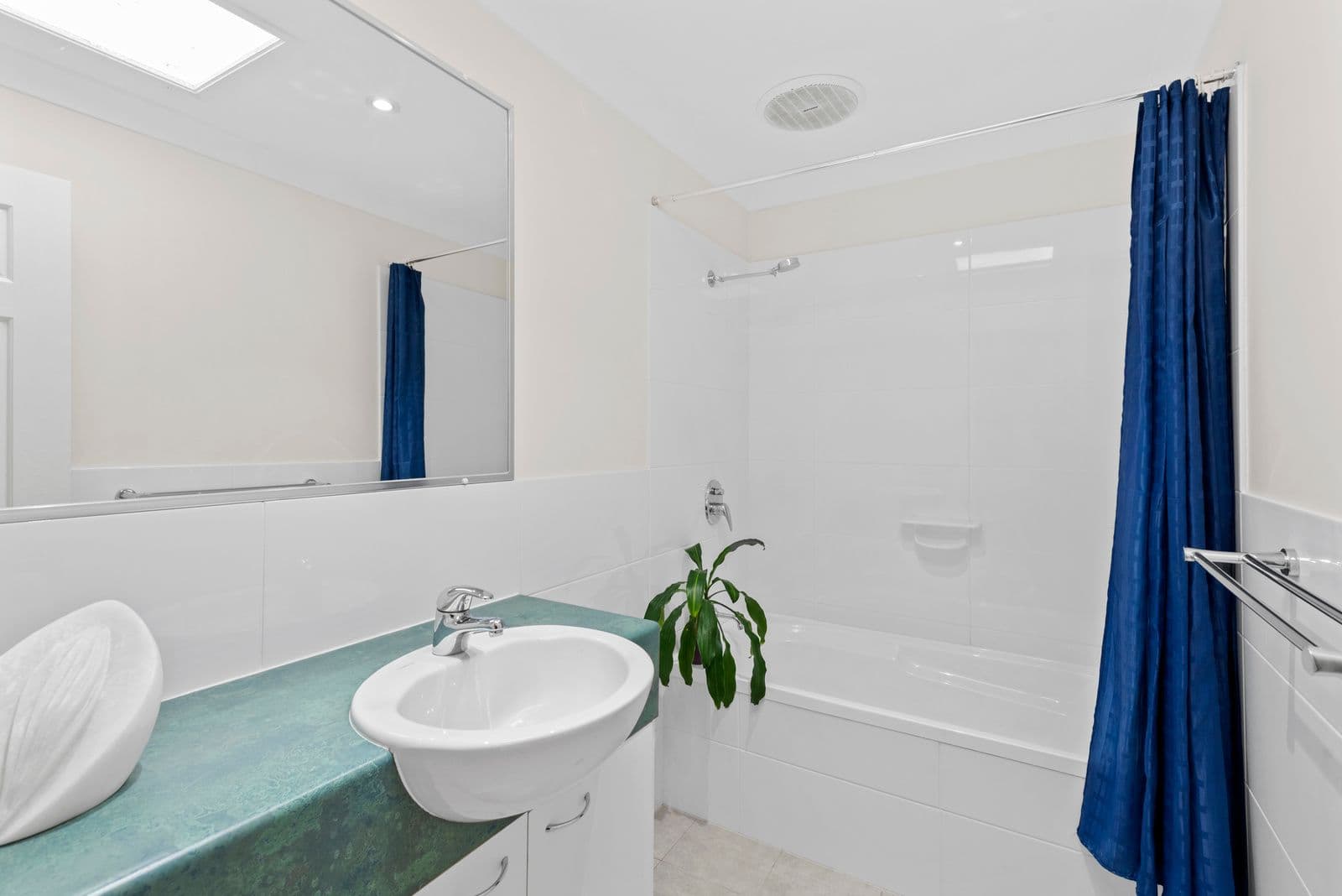 67-69 Doubleview Drive, Elanora QLD 4221, Elanora - Thumbnail 7