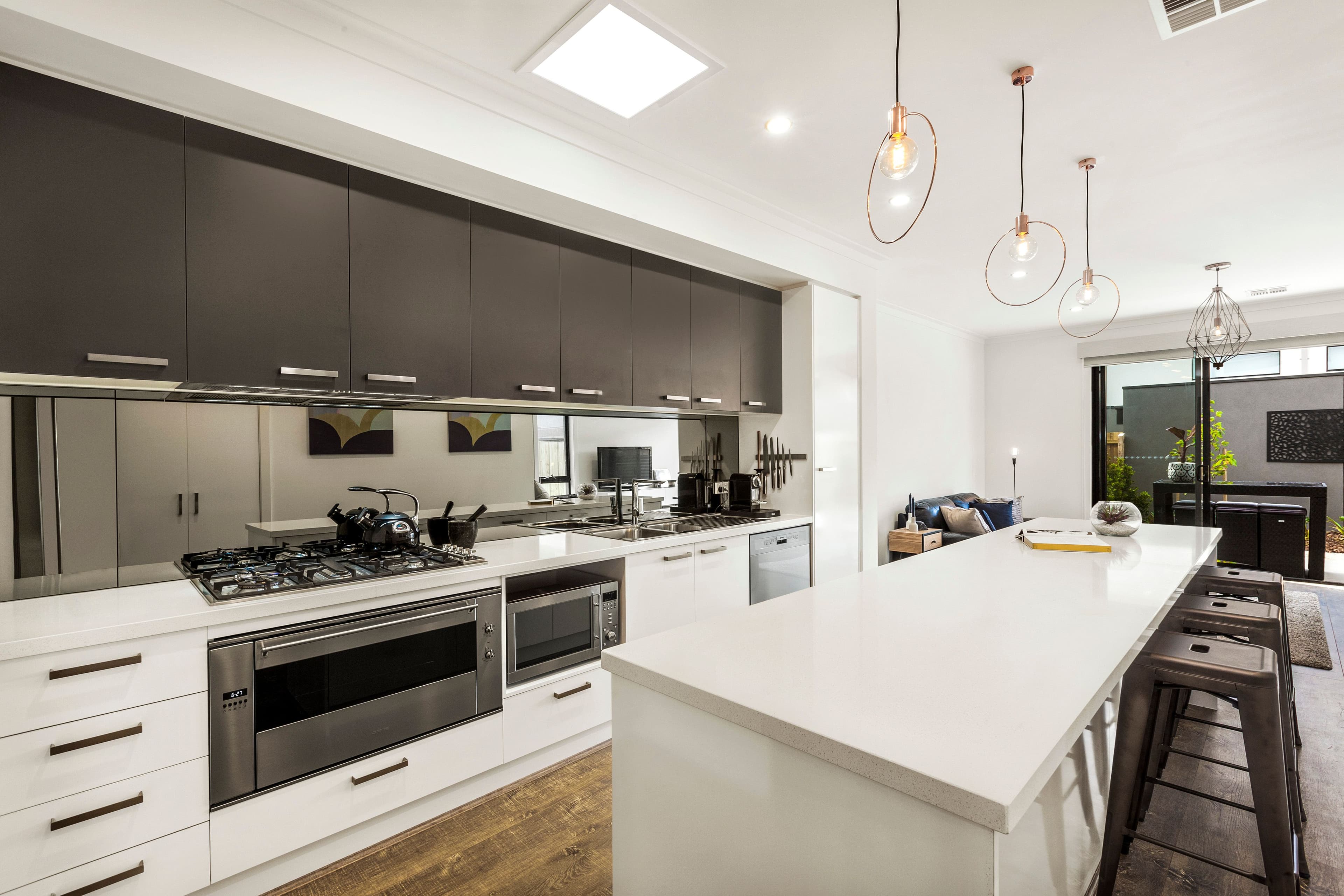 40 Haig Street, Heidelberg Heights VIC 3081, Heidelberg Heights - Thumbnail 2