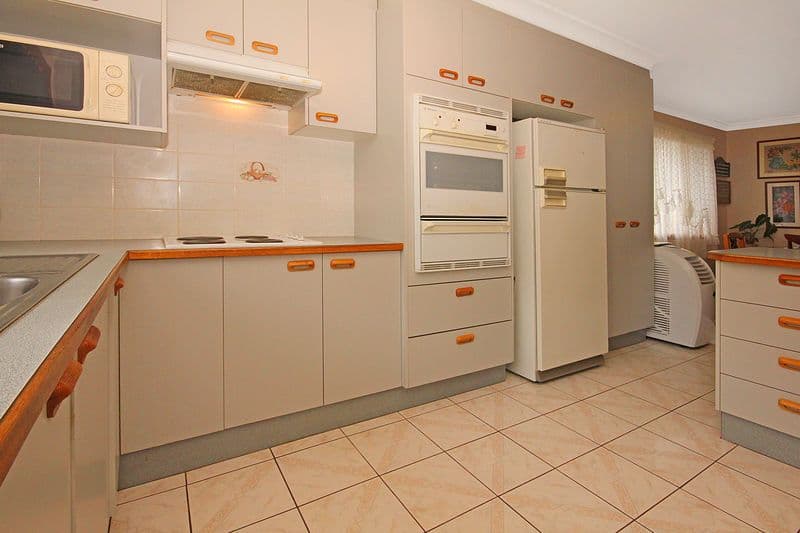 42 Ainslie Parade, TOMAKIN NSW 2537, Tomakin - Thumbnail 4