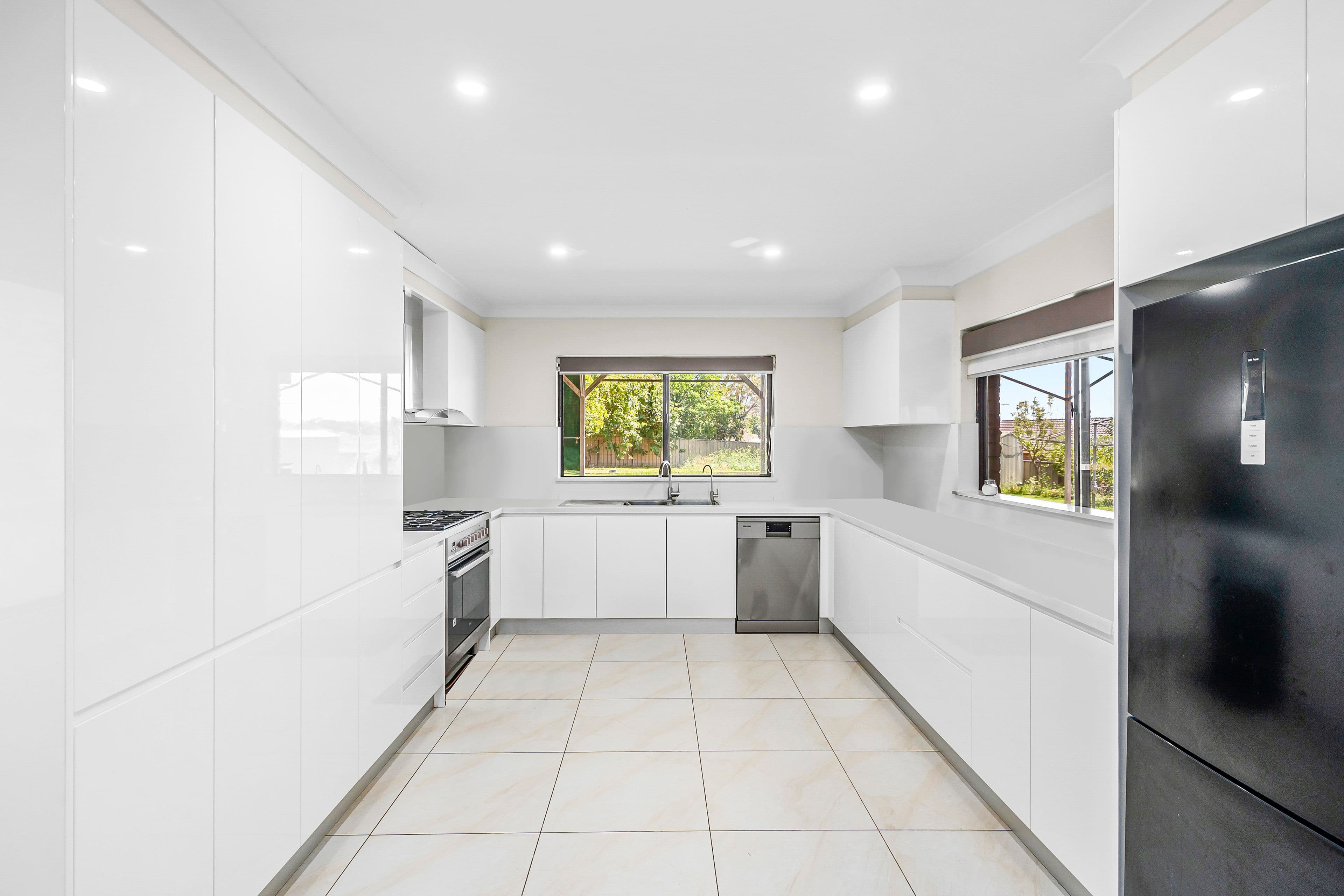 11 Coonawarra Street, Edensor Park NSW 2176, Edensor Park - Thumbnail 4
