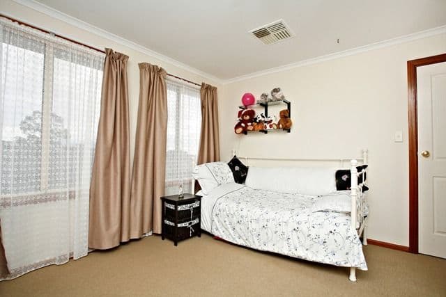 10 Cherrytree Crescent, BLAKEVIEW SA 5114, Blakeview - Thumbnail 8