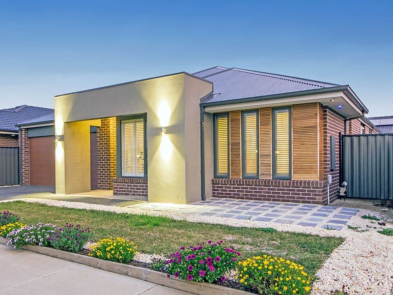 3 Deakin Place, Forest Lake QLD 4078, Forest Lake - Thumbnail 3