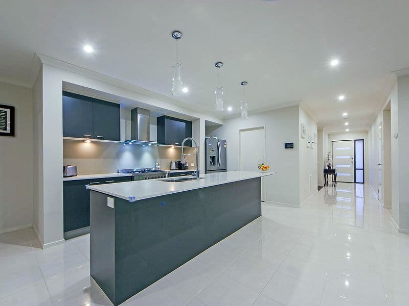 3 Deakin Place, Forest Lake QLD 4078, Forest Lake - Thumbnail 5