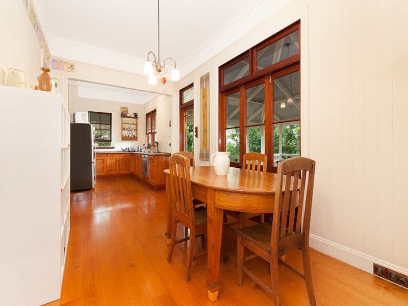 9 Kenilworth Street, Sherwood QLD 4075, Sherwood - Thumbnail 4