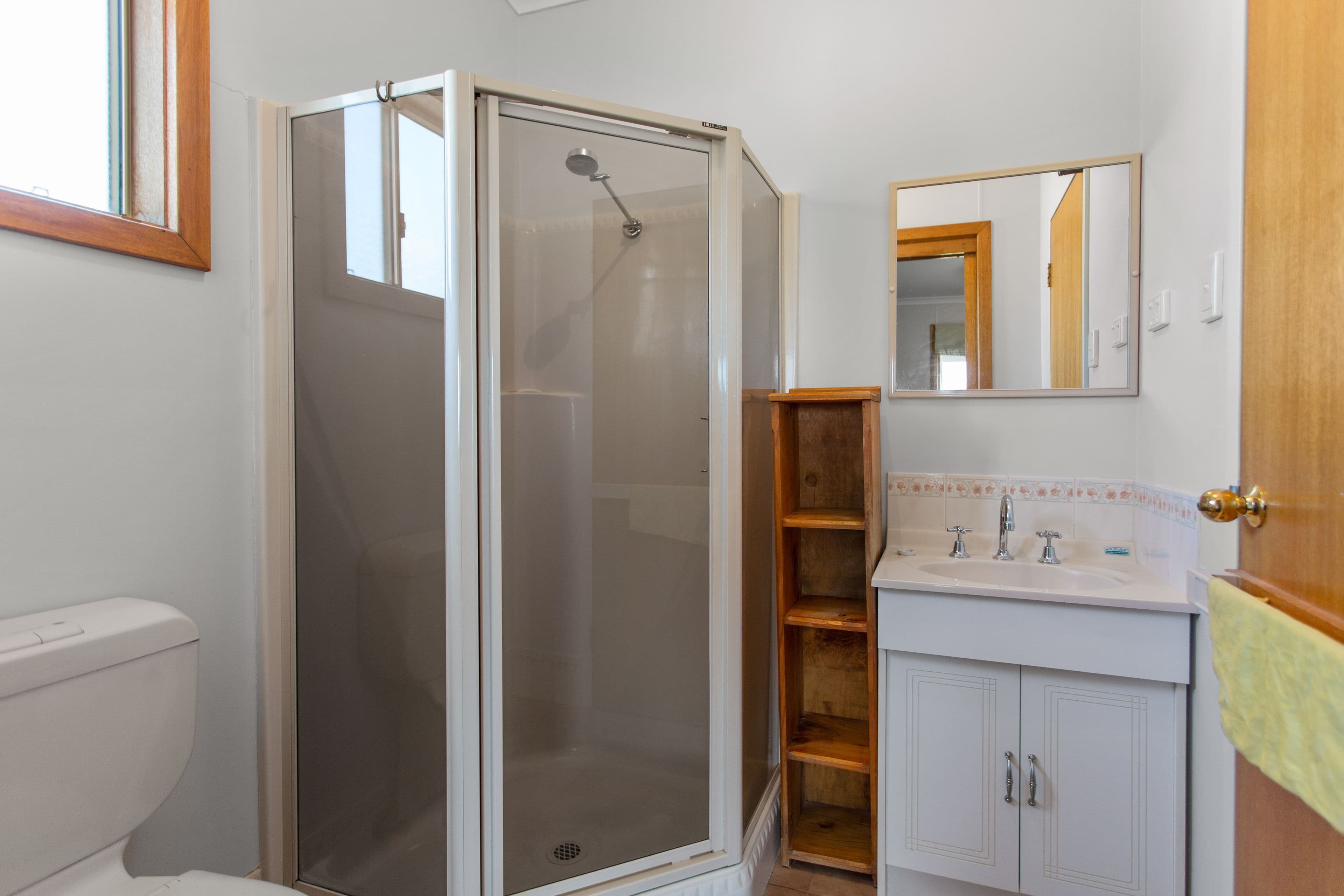 25 The Avenue, Caroline Springs - Thumbnail 8