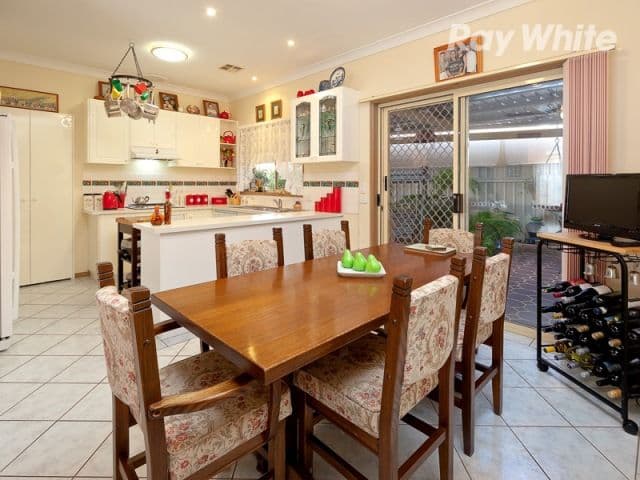 23 Bangalla Place, LAVINGTON NSW 2641, Lavington - Thumbnail 2