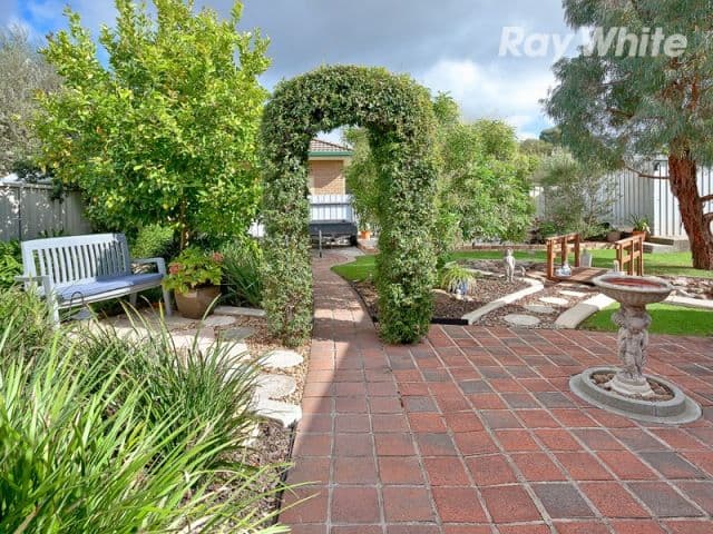 23 Bangalla Place, LAVINGTON NSW 2641, Lavington - Thumbnail 6