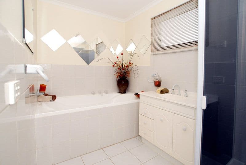 26  Callistemon Avenue, KEYSBOROUGH VIC 3173, Keysborough - Thumbnail 5
