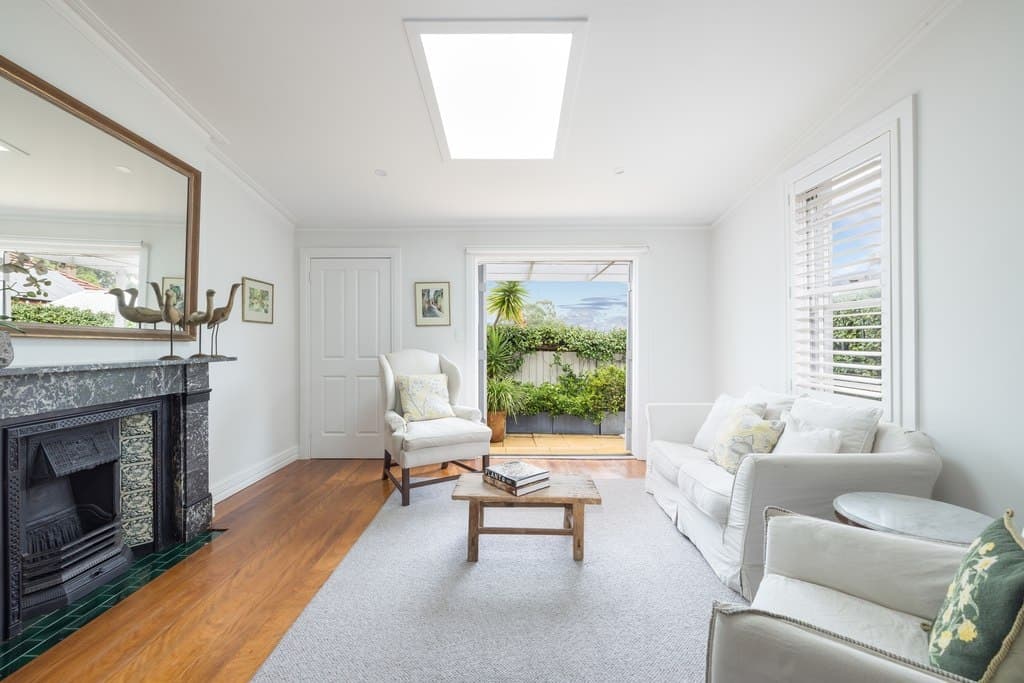 13 Neutral Street, North Sydney - Thumbnail 2