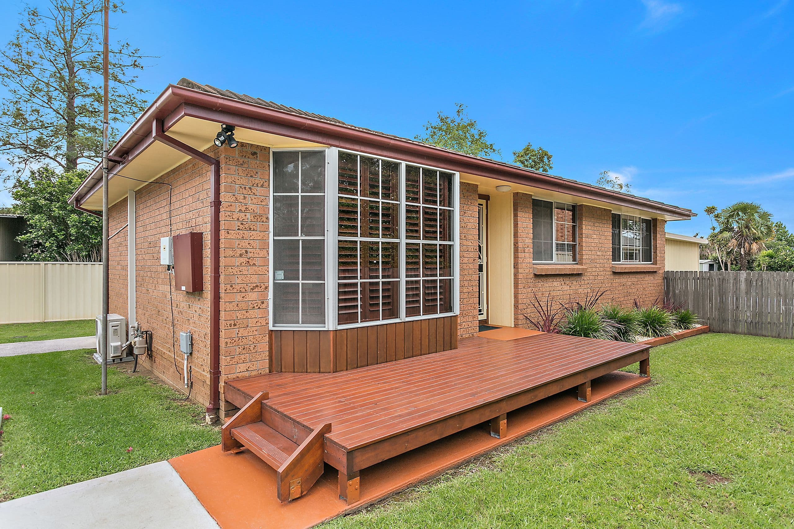 6 Ballantine Place, Horsley - Image 1