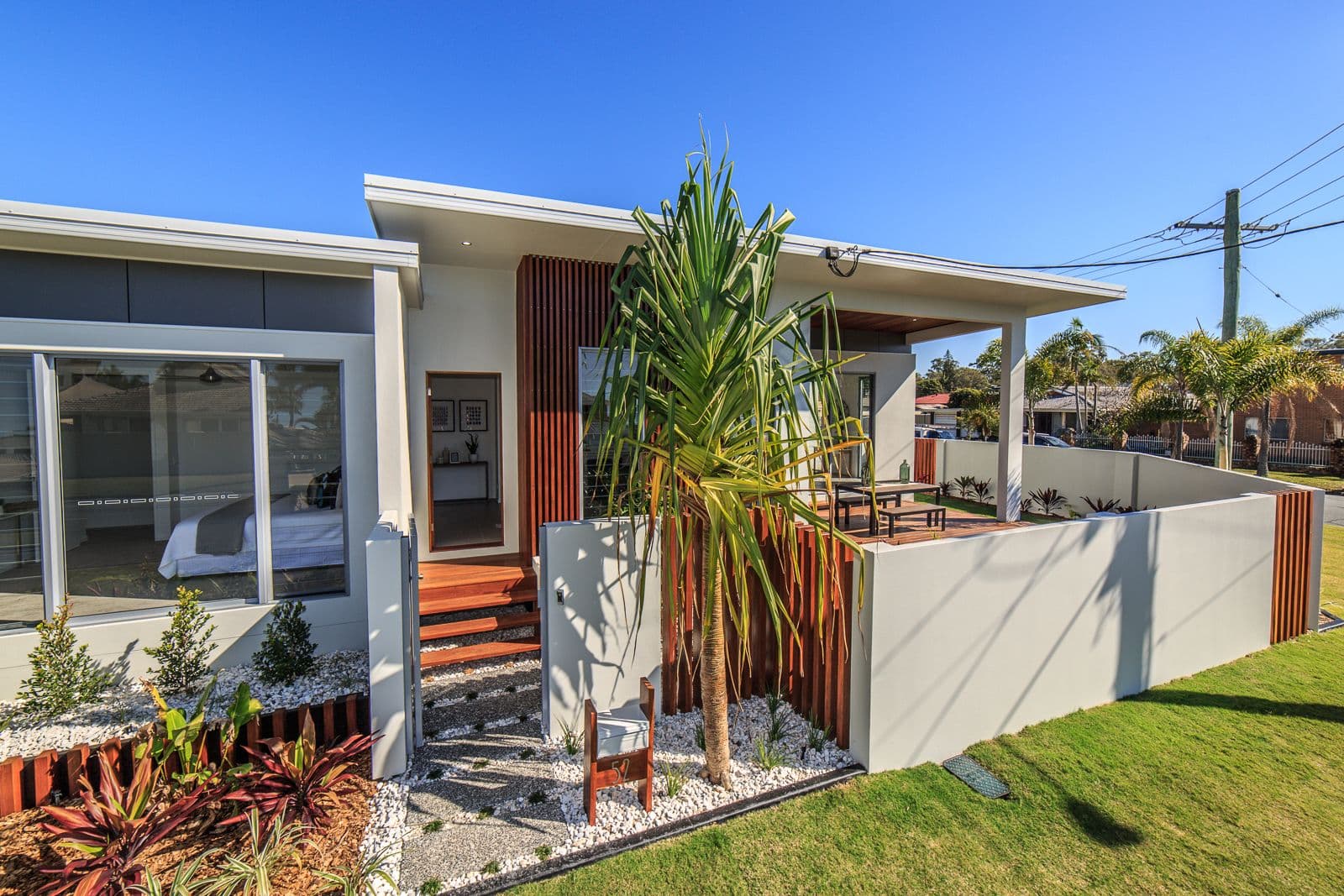 52 Stradbroke Street, Runaway Bay QLD 4216, Runaway Bay - Thumbnail 2