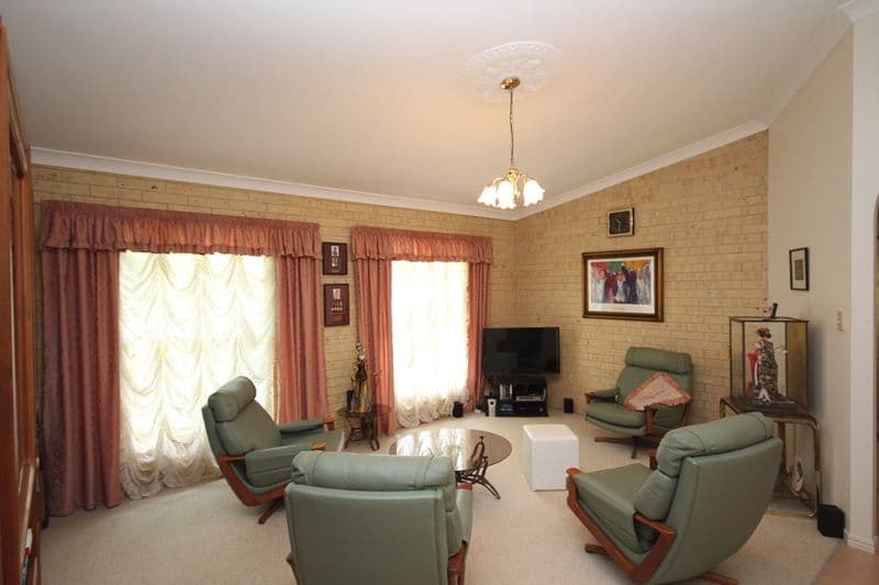 43 Alfs Pinch, Beerwah QLD 4519, Beerwah - Thumbnail 7