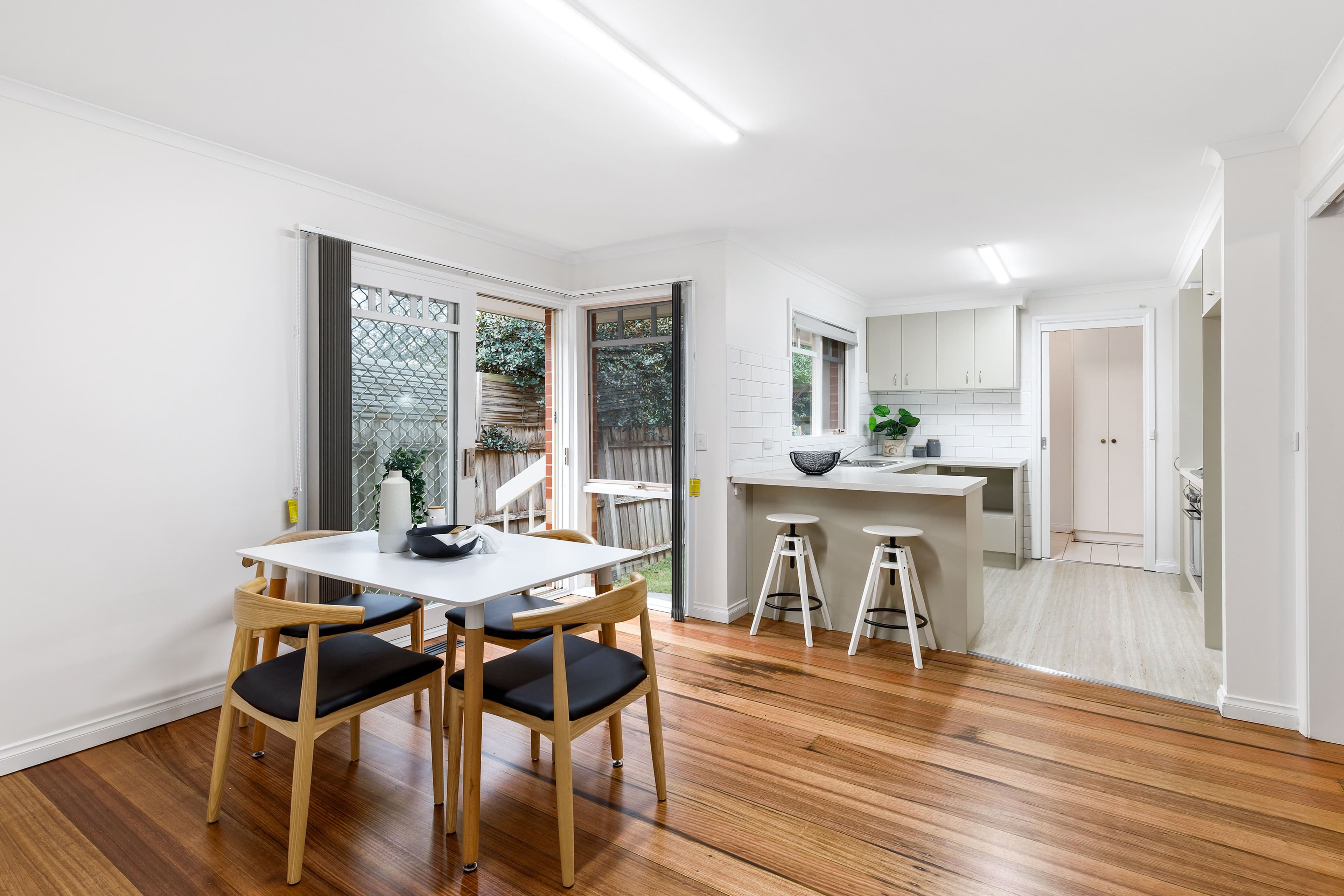 54 Ashmore Road, Forest Hill VIC 3131, Forest Hill - Thumbnail 3