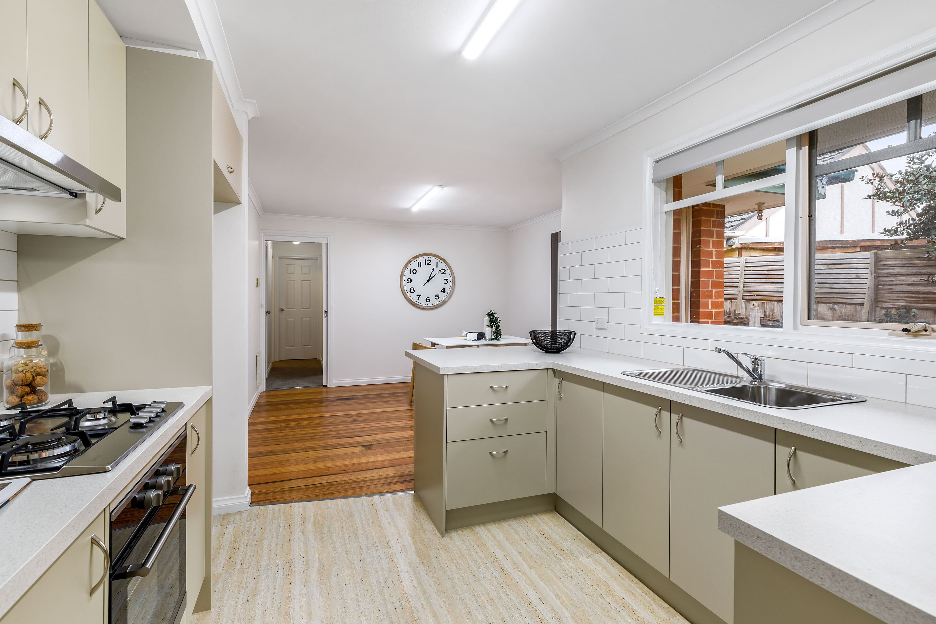 54 Ashmore Road, Forest Hill VIC 3131, Forest Hill - Thumbnail 4