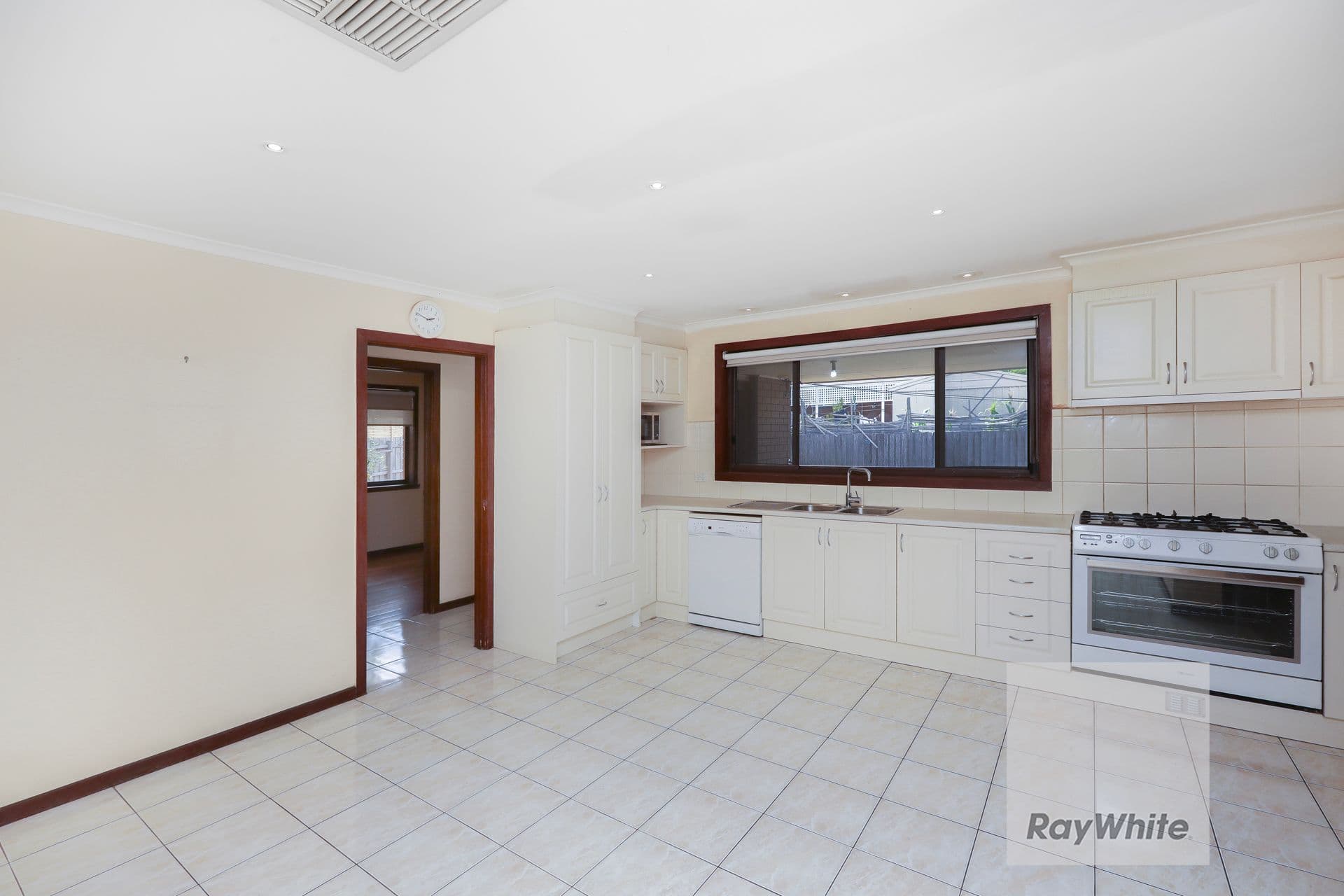12 Phelan Court, Tullamarine VIC 3043, Tullamarine - Thumbnail 4