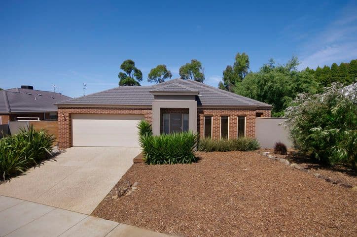 11 Peppertree Rise, WAURN PONDS VIC 3216, Waurn Ponds - Image 1